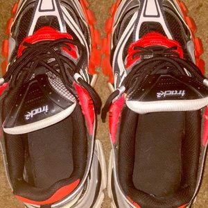 Balincagas Track 2 Red/Grey